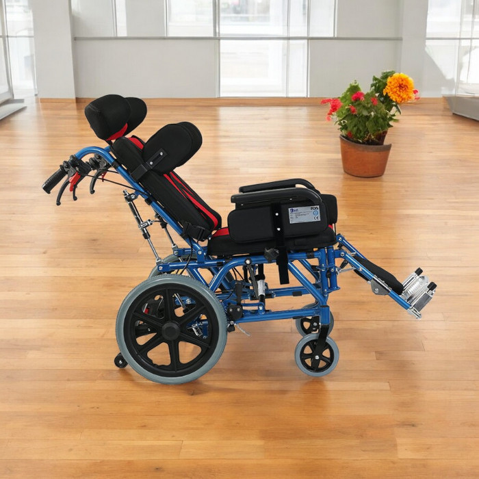 Golfi%20G458C%20Pediatrik%20Tekerlekli%20Sandalye