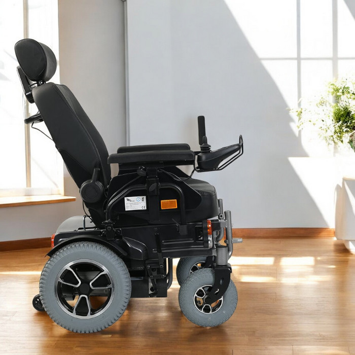 S220%20Standart%20Akülü%20Tekerlekli%20Sandalye